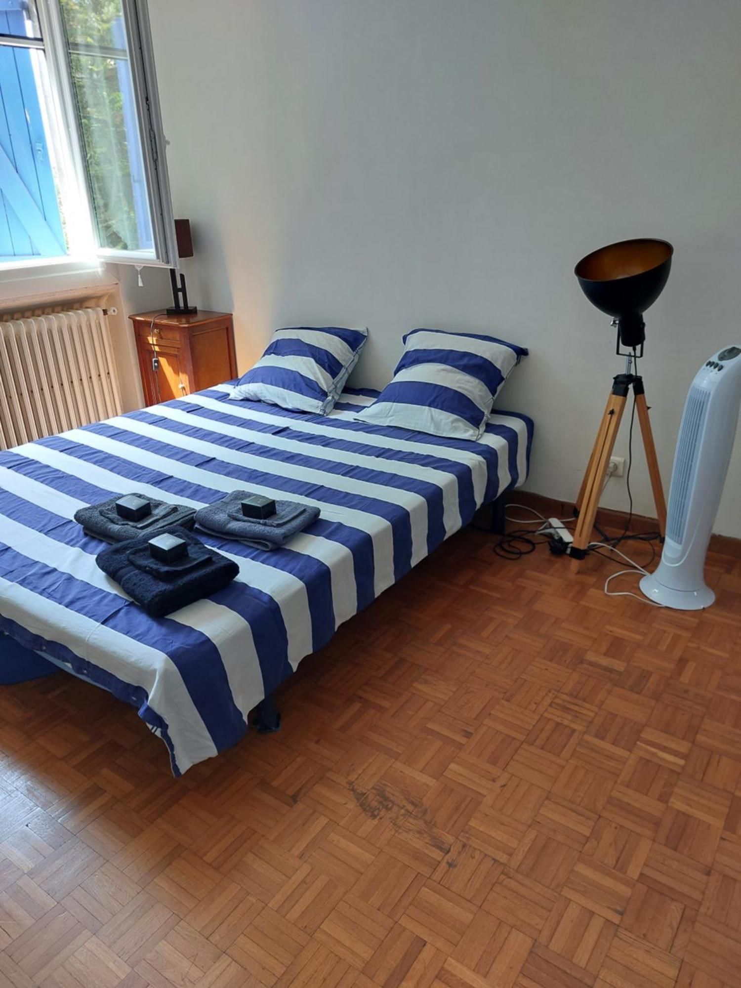 Chambre Dans Villa Marseille Eksteriør bilde